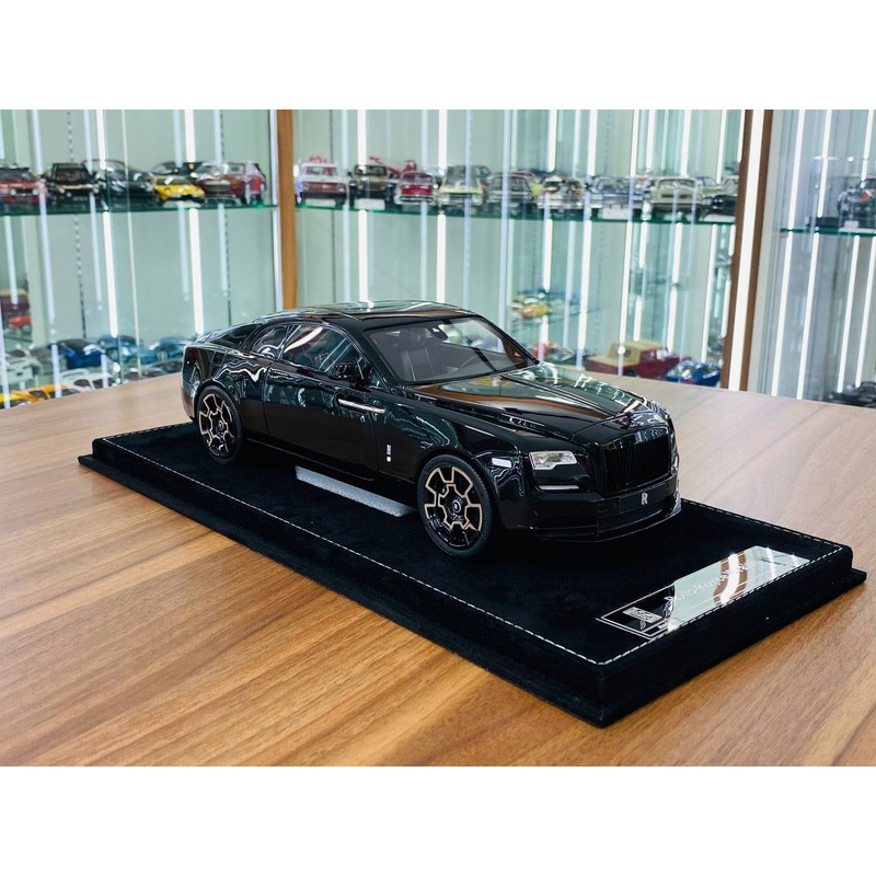 H&H Rolls Royce Wraith Resin Model - Black | 1/18 Scale