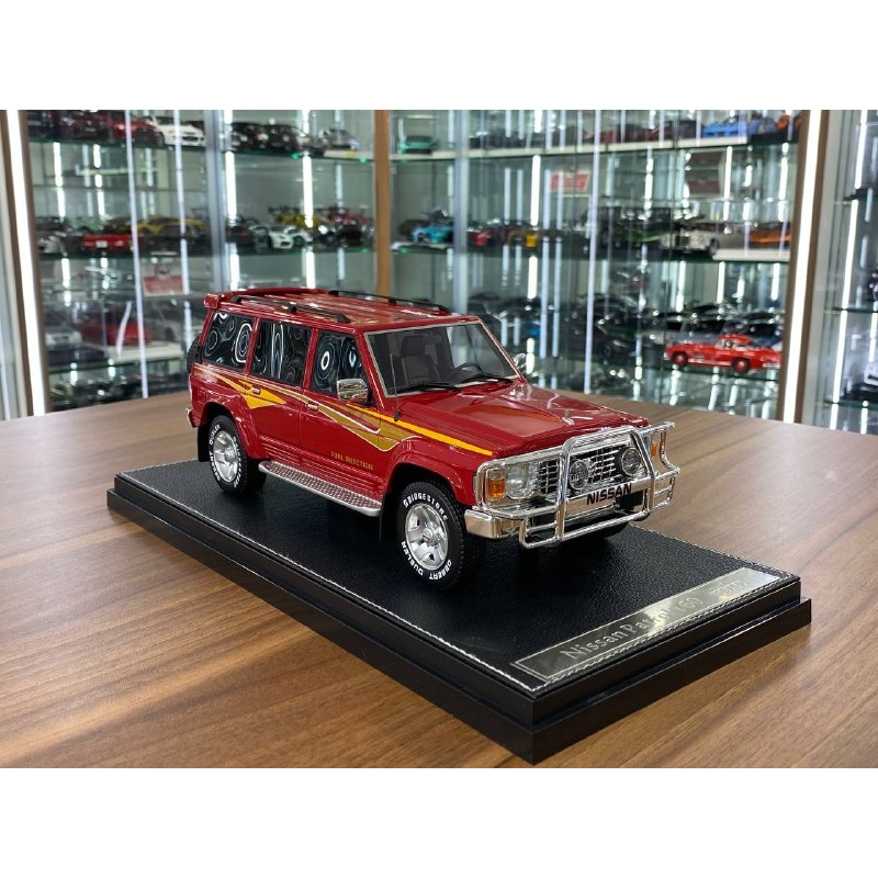 1/18 Diecast Nissan Patrol Super Safari Y60 Red IVY Models Scale Model Car