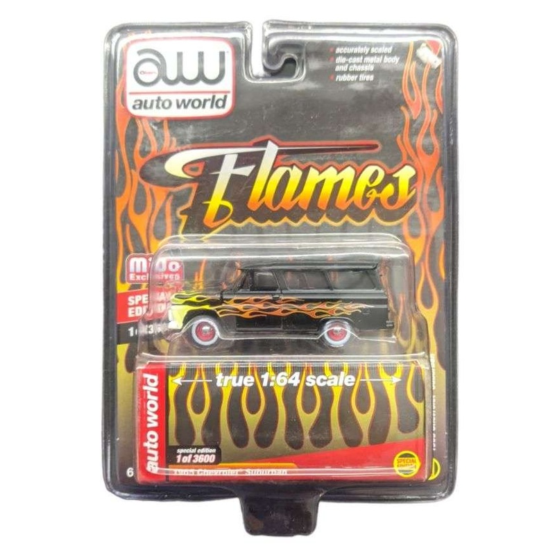 Auto World 1965 Chevrolet Suburban