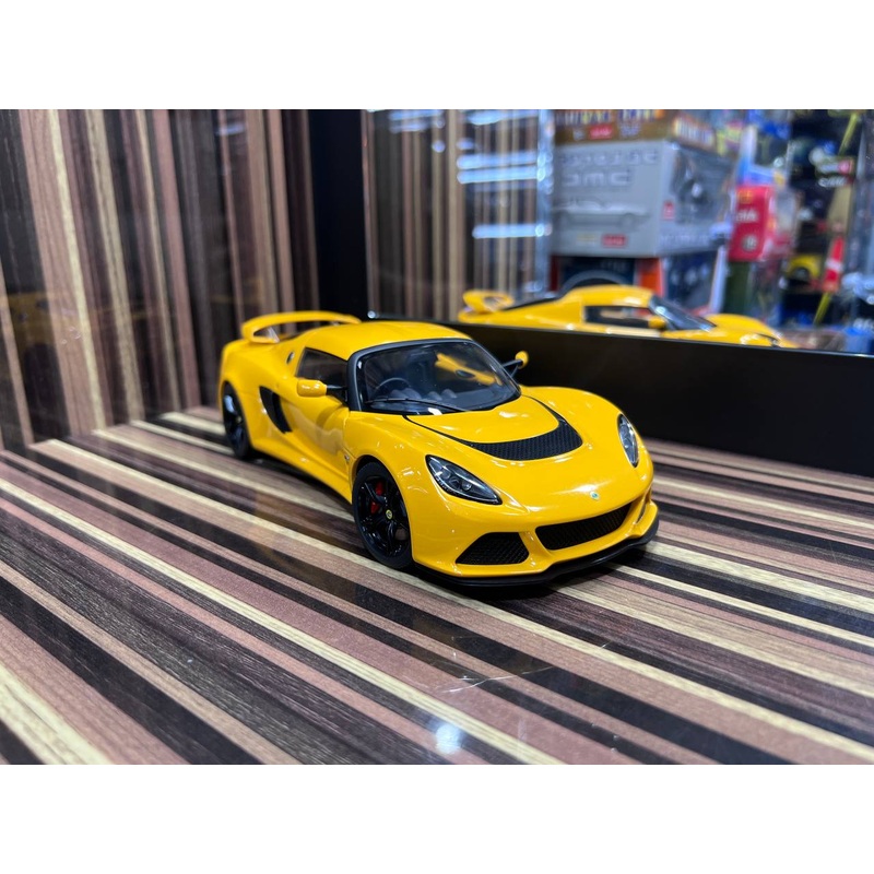 1/18 Diecast Lotus Exige S Yellow AutoArt Scale Model Car
