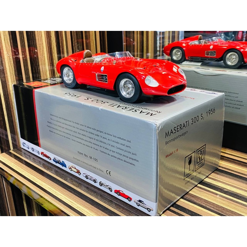 CMC Maserati 300 S 1956 Rennsportwagen [1/18 Diecast Red]