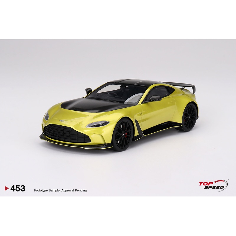 Topspeed Aston Martin V12 Vantage Cosmopolitan Yellow 1:18
