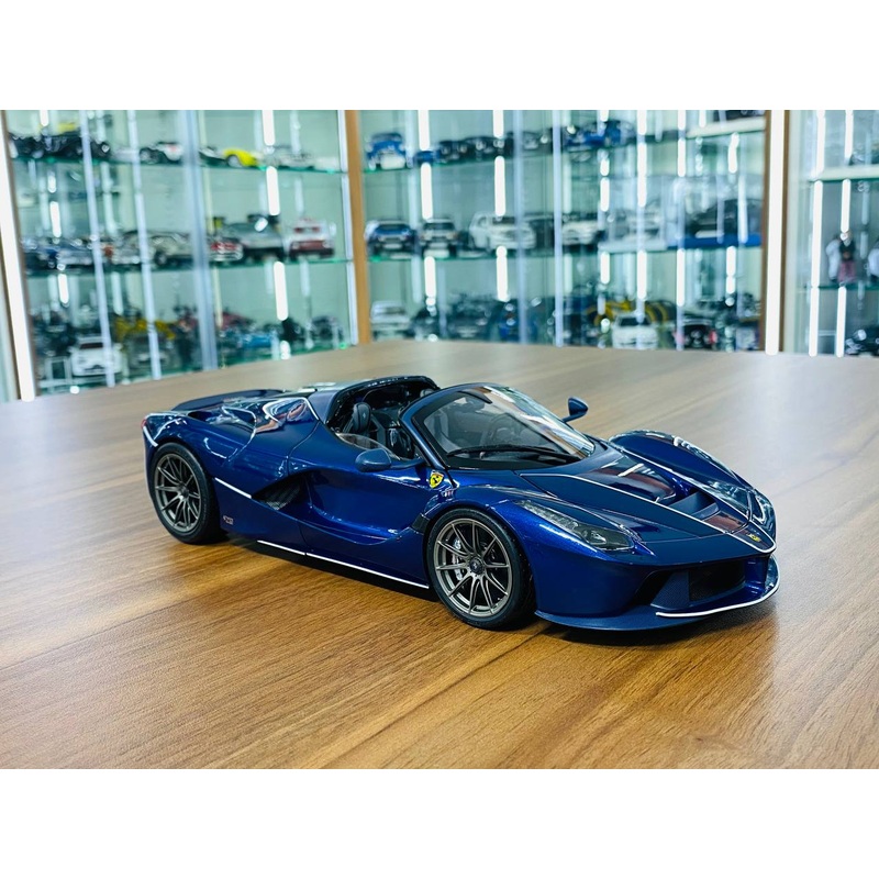 1/18 Diecast BBR Models  Ferrari LaFerrari Aperta blue Tour de france Limited Edition