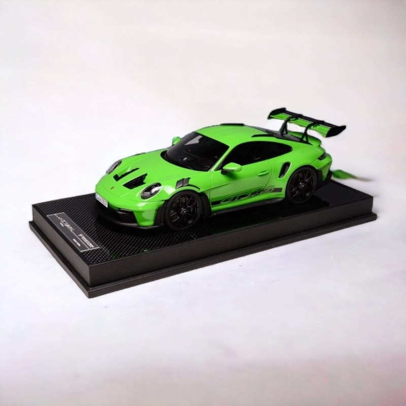 1/18  Porsche 911 GT3 RS 992.1  Green - Timothy & Pierre  Model Car