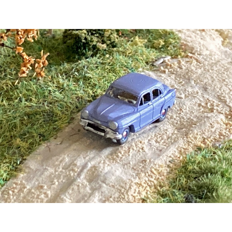 Ready-made model Simca Aronde 1300 Light blue