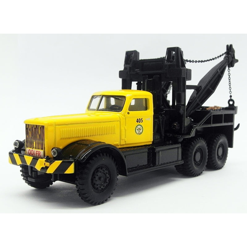 Corgi 1/50 Scale 55605 - Diamond T Wrecker Truck - Blackpool Trans.