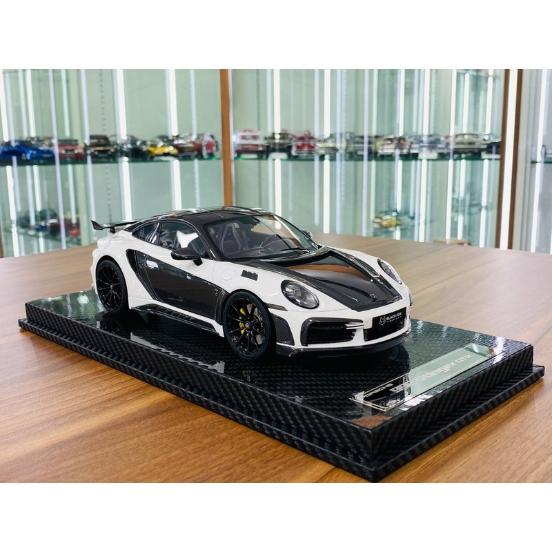 VIP Model Porsche 992 Stinger GTR Resin Model - White/Carbon | 1/18 Scale