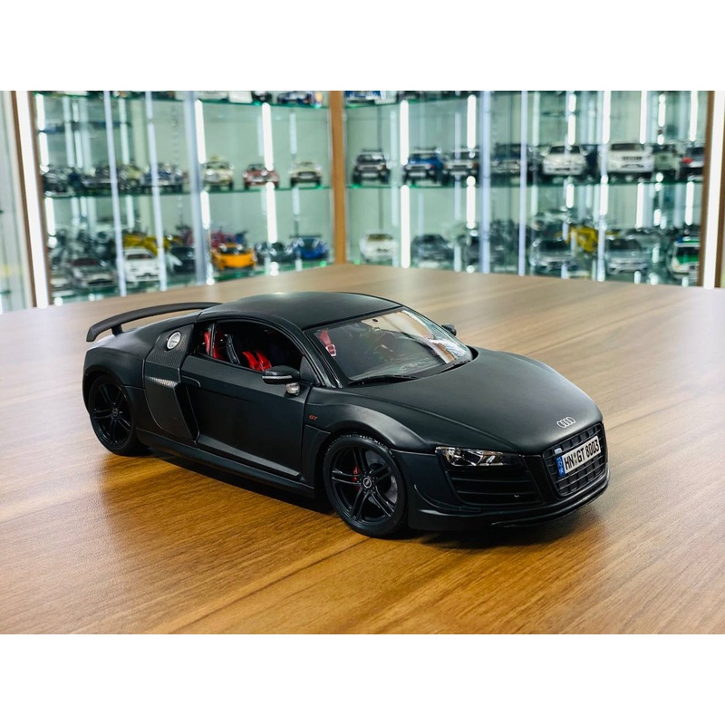 1/18 Diecast Full opening  Maisto AUDI R8 GT in Matt Black