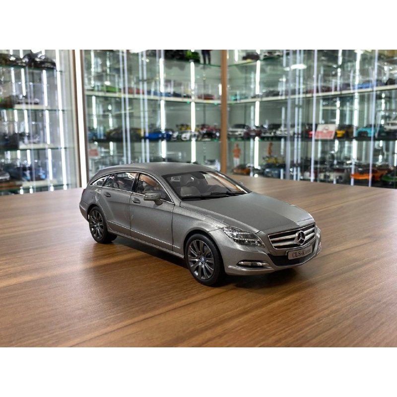 1/18 diecast Norev Dealer Edition Mercedes-Benz CLS Shooting Brake in designo alanit grey magno
