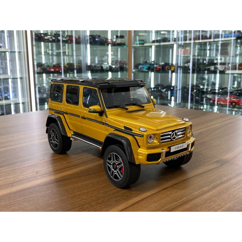 1/18 Resin model GT Spirit Mercedes Benz G500 4x4 Gold Limited 600 pcs
