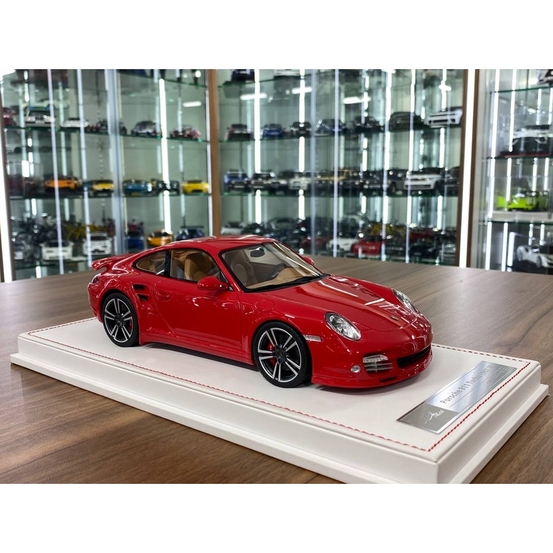1/18 Resin Porsche 911 Turbo (997.2) Red Exterior with Brown Interior Ivy Model