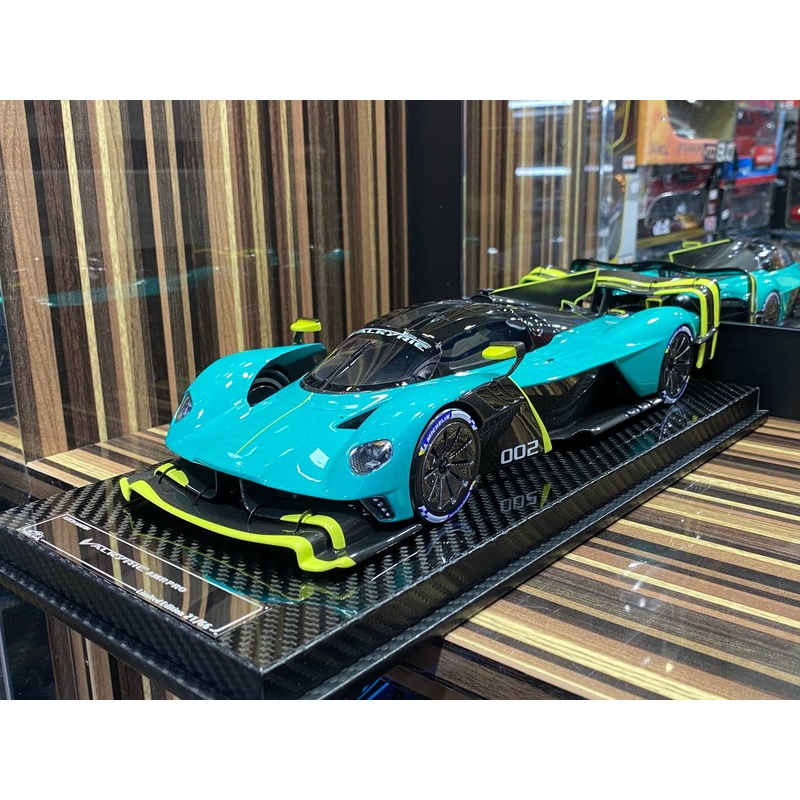 1/18 VIP Models - Aston Martin VALKYRIE AMRPRO (GREEN) Scaled Model Car