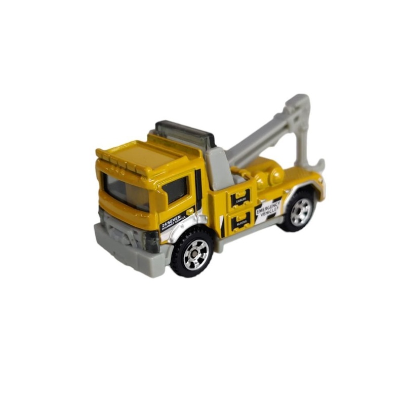 Matchbox urban tow truck