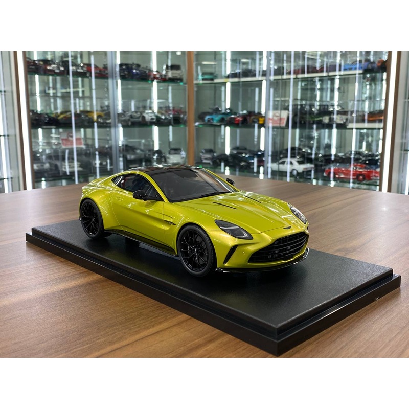 1/18 Resin Model GT Spirit Aston Martin Vantage 2024  Yellow  Limited Edition