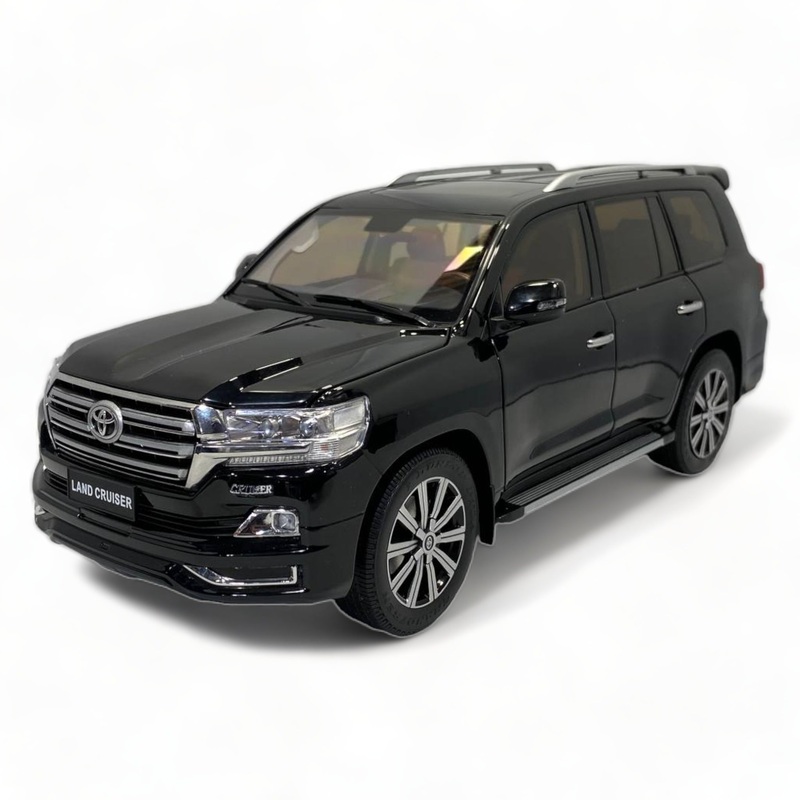 Kengfai Model Toyota Land Cruiser 200 - 1/18 Diecast, Black/Brown Interior