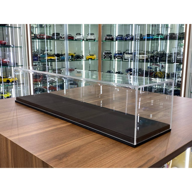1/18 Acrylic Display Leather Base Case in Black