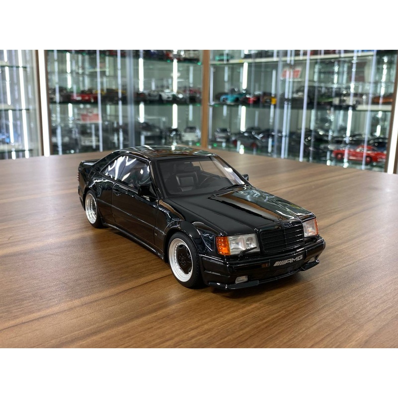 1/18 Resin Otto Mobile Mercedes Benz 300 CE 6.0 (C124) 1990 Black Limited 4000 pcs