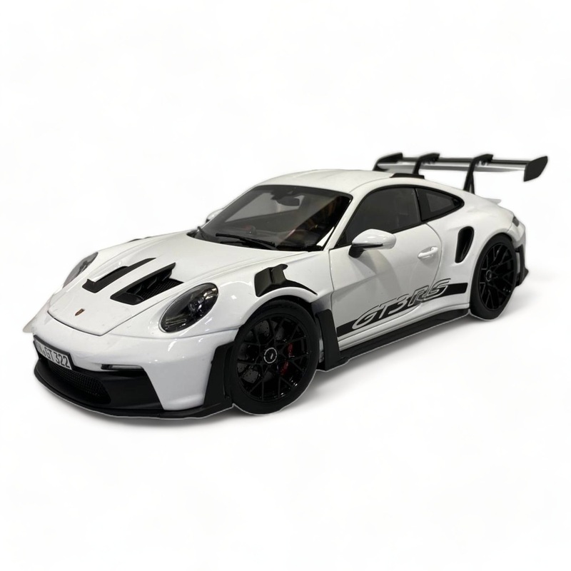 Norev Porsche 911 GT3 RS 1/18 Diecast - Classic White (2022)
