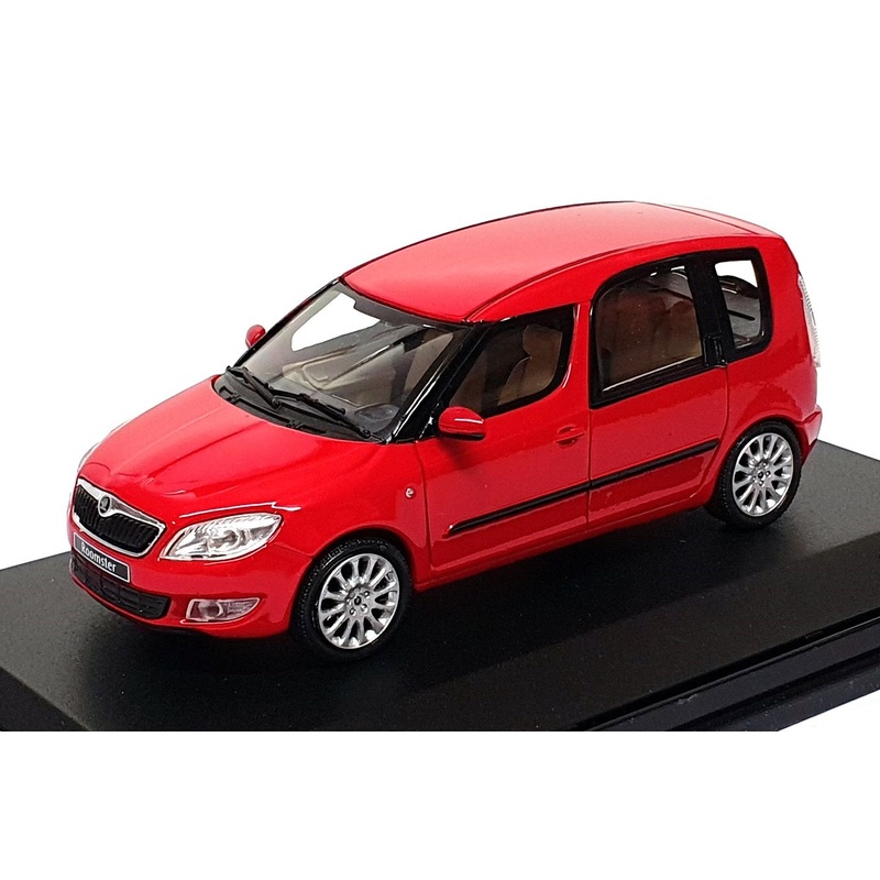 Abrex 1/43 Scale Diecast 143AB025B - Skoda Roomster - Red