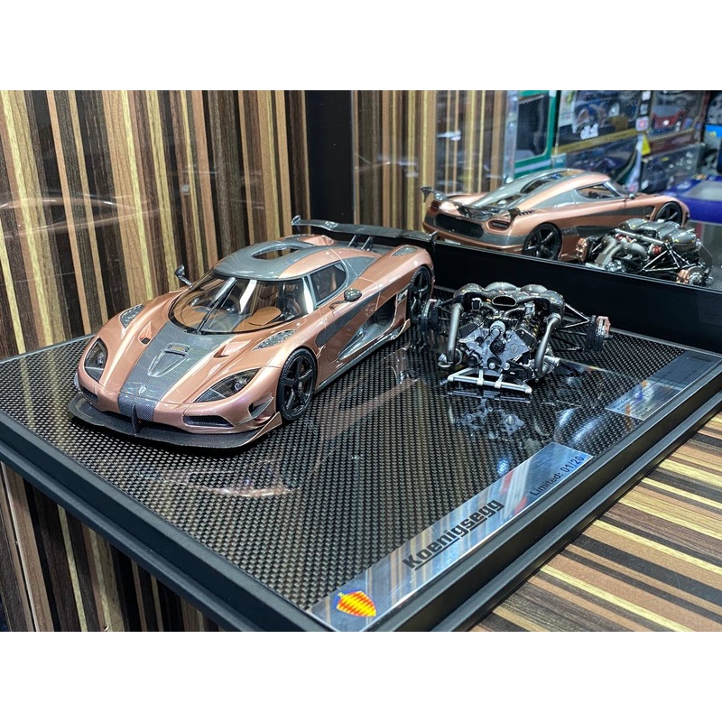 Fronti Art Koenigsegg Agera RS-Limited Edition Resin Model with Engine 1/18