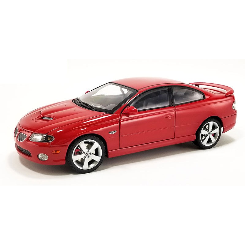 GMP 2006 Pontiac GTO 6.0 Coupe Spice Red 1:18