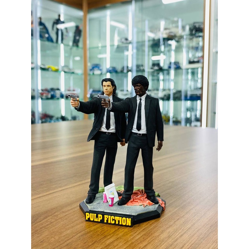1/18 Scale Figure (Hand Made / Painted) Pulp Fiction Vincent & Kerr ( base )