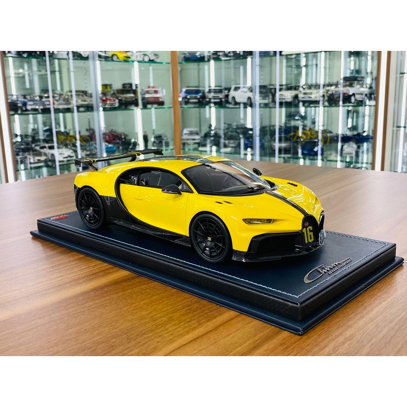 1/18 Resin Model - MR Collection Bugatti Chiron Super Sport 300+ in Launch Version Yellow, Limited to 399 Pieces