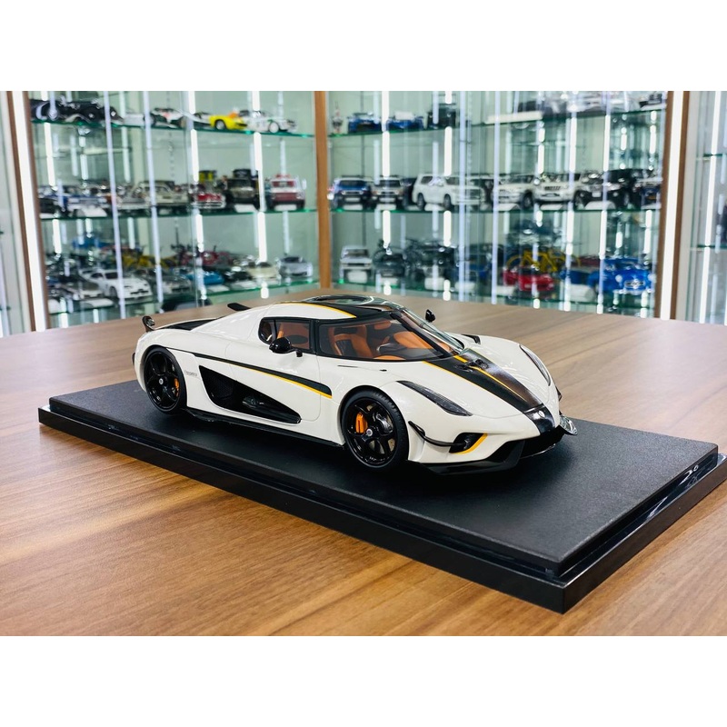 GT Spirit Koenigsegg Regera - 1/18 Resin Model, Not Opening - White