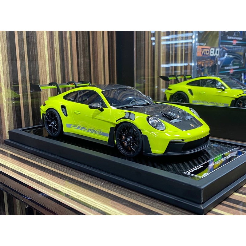 Porsche 911 GT3 RS Yellow VIP Models