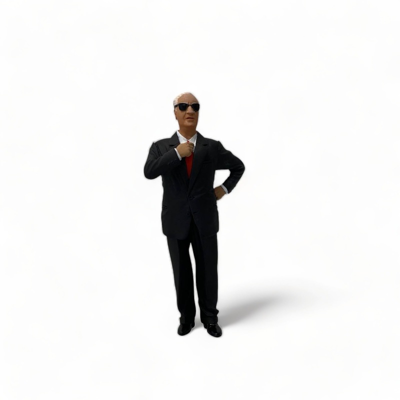 1/18 Action Figure - Enzo Ferrari by SF