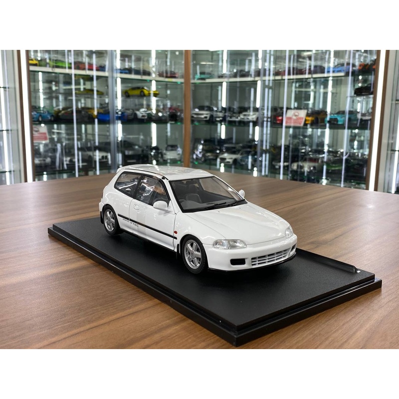 1/18 Diecast Honda Civic (EG6) 1991 by Solido in White