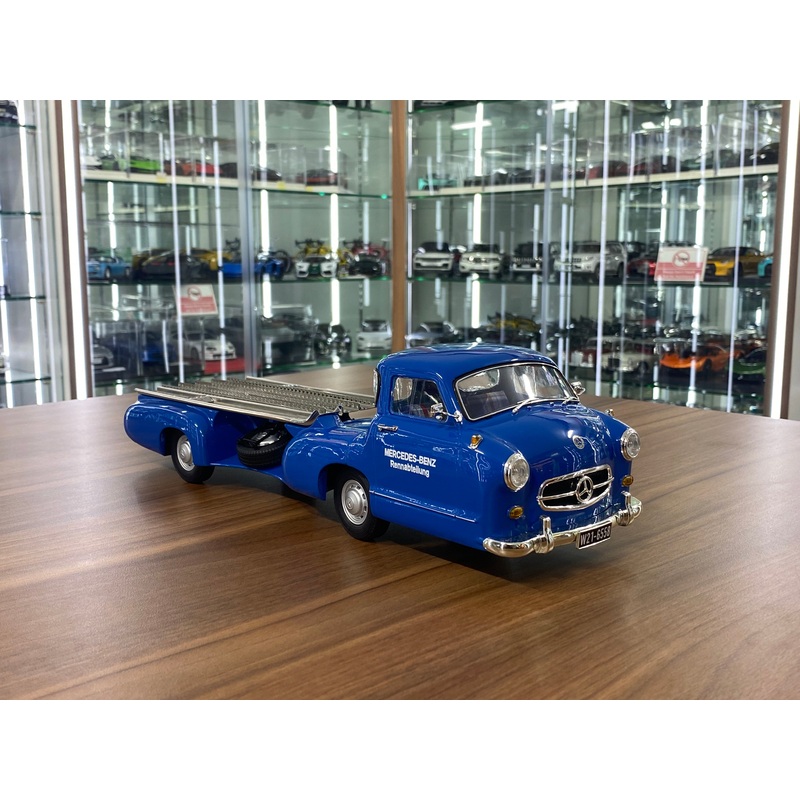 1/18 Diecast - Mercedes-Benz W21 Das Blaue Wunder Rennatransporter Werk83