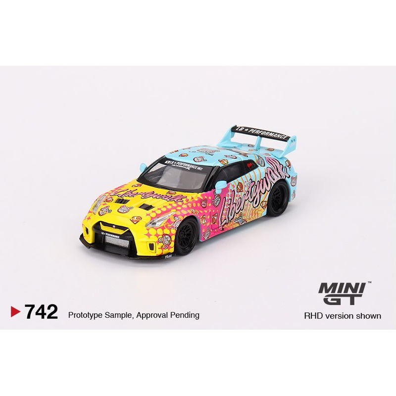 Mini GT 1/64 LB-Silhouette WORKS GT NISSAN 35GT-RR Ver.1 LBWK KUMA