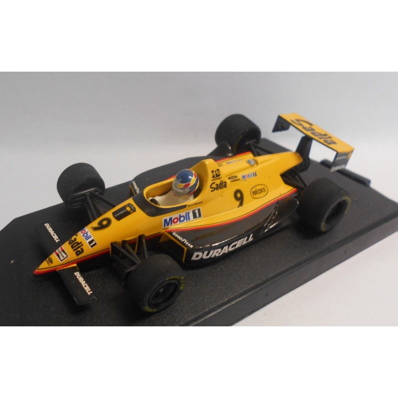 Onyx 1/43 Scale - 180 DURACELL LOLA RAUL BOESEL