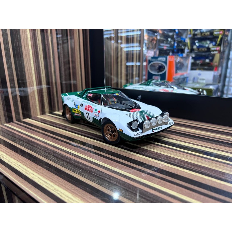 1/18 Diecast Lancia Stratos HF Sanremo #11 White Kyosho Scale Model Car