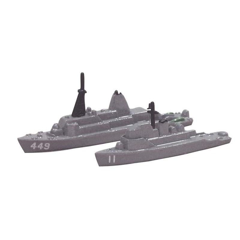 TRIANG USS Gladiator MCM 11 & USS Impervious MSO 449 - 1:1200 Scale
