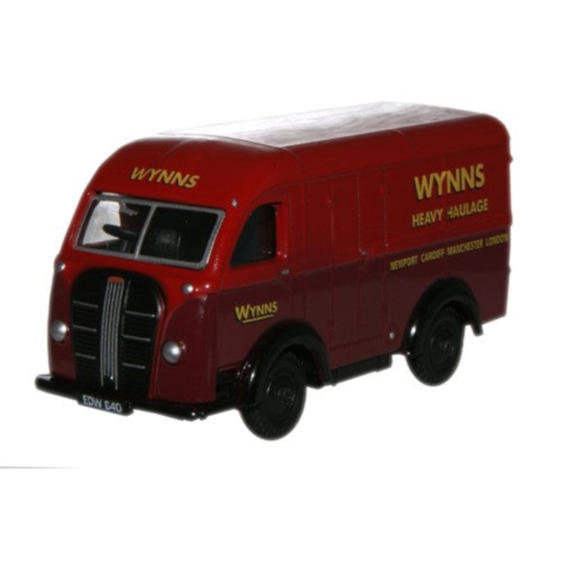 Austin 3 Way Van Wynns - 1:76 Scale