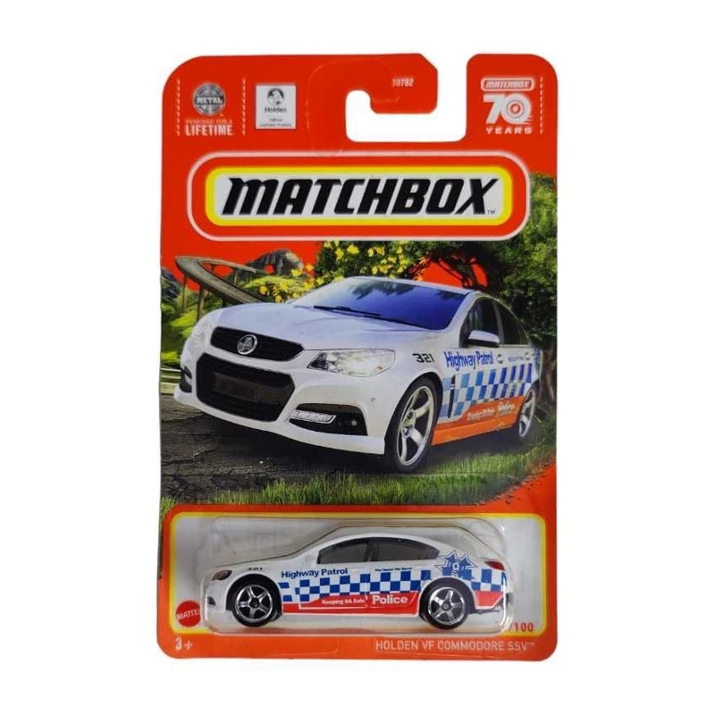 Matchbox holden vf  commodore ssv