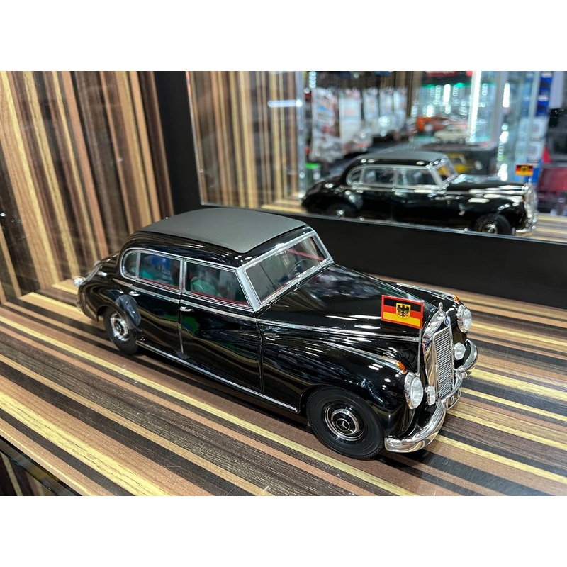 Norev Mercedes Benz 300 - 1/18 Diecast Model, All Opening - Black