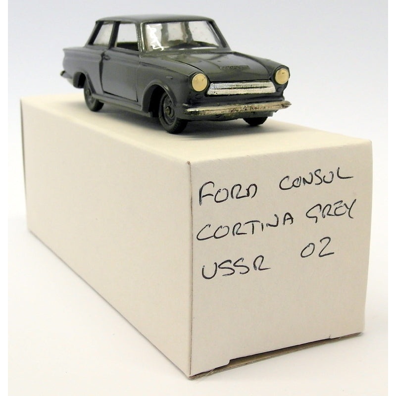 USSR Branded 1/43 Scale - USSR02 Ford Consul Cortina MK1 Grey