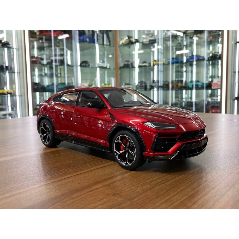 1/18 Diecast Lamborghini Urus Red Autoart Scale Model Car