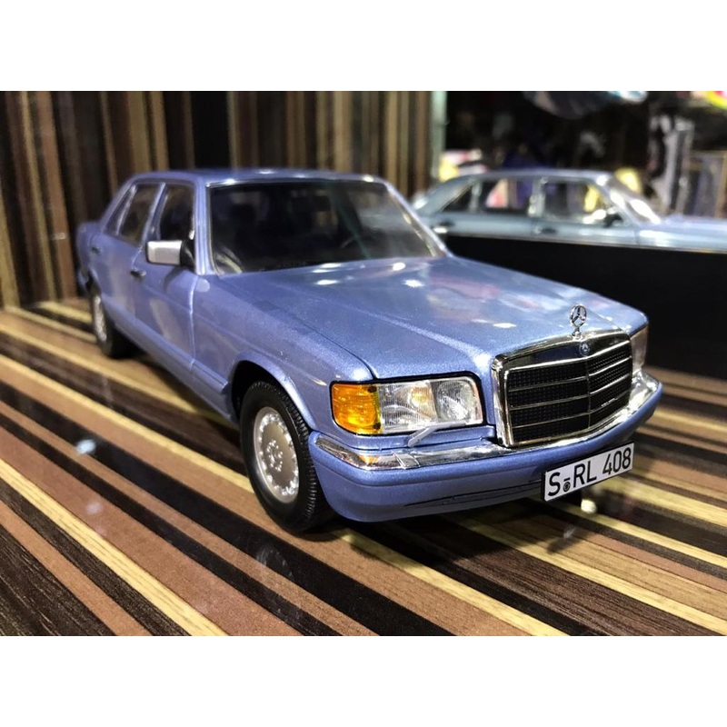 1/18 Diecast Mercedes-Benz 560 SEL 1991 Blue Norev Scale Model Car