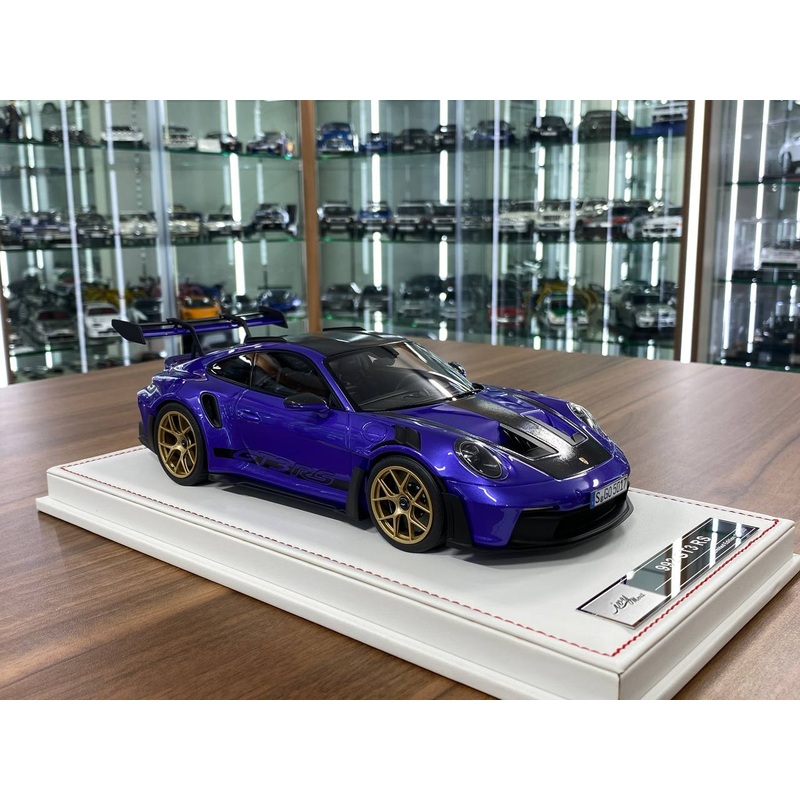 Ivy Model 1/18 Porsche 911 992 GT3 RS Weissach  Ultraviolet, Limited to 20 pcs