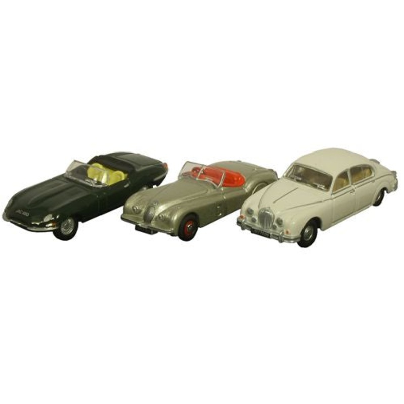 Triple Jaguar - 1:76 Scale